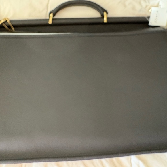 Brand new COACH Beekman Briefcase. - Picture 3 of 3